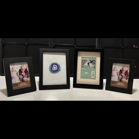 Four Photo Frames - Picture 2 of 4